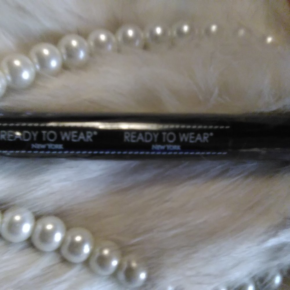 READY TO WEAR NEW YORK Lash Lift Mascara Drama